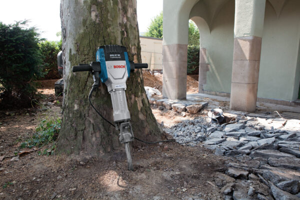 Heavy Duty Electric Breaker - In Action 5 Heavy Duty Breaker Electric - In Action 5