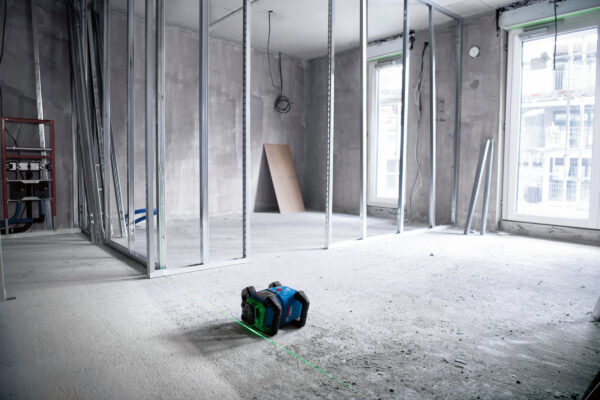 Rotating Laser Level - Dual Grade - In Action 5 Laser Level (Rotating) Dual Grade