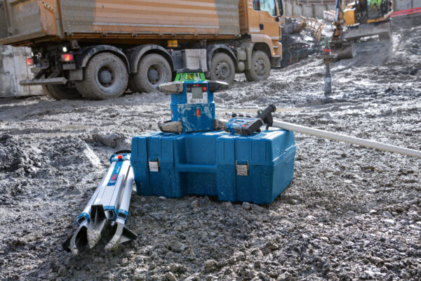 Rotating Laser Level - Dual Grade - In Action 8 Laser Level (Rotating) Dual Grade
